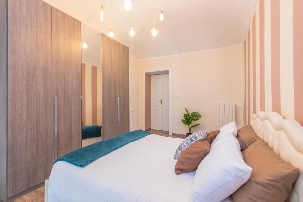 Appartamento In Piazza Adriano In Zona Cenisia Turim Exterior foto